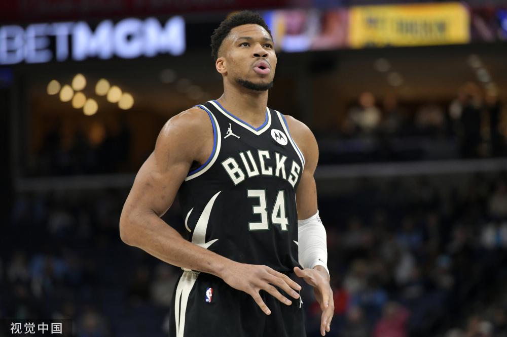 巨人面前实 巨人面前实